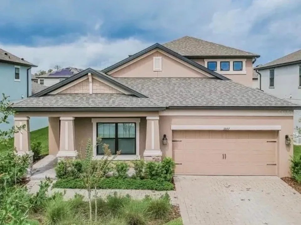 Property main image